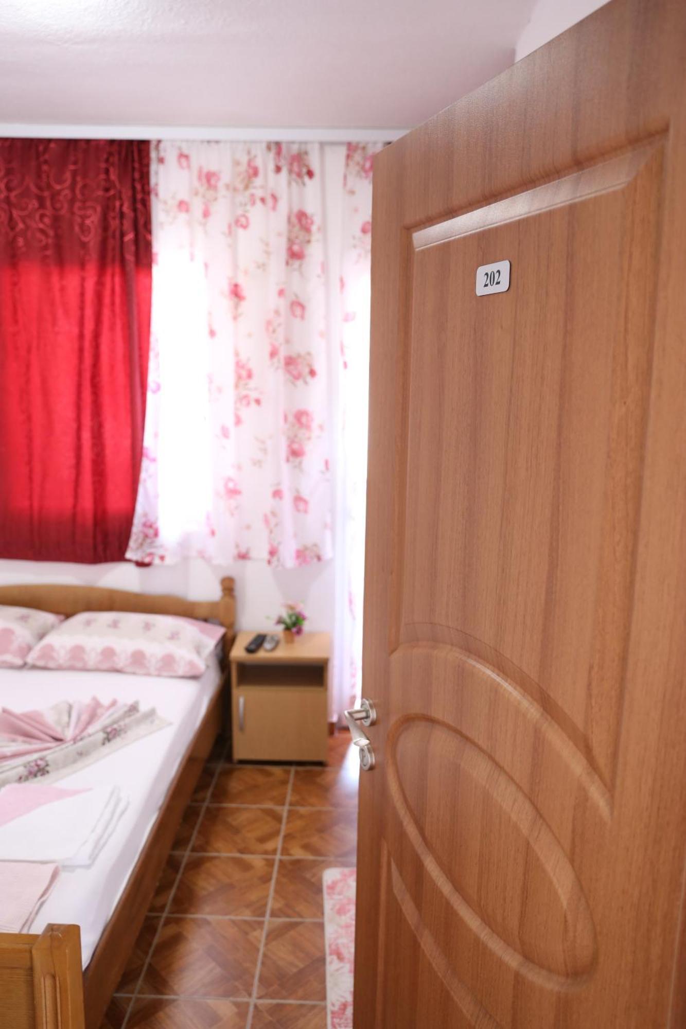 Apartamento Friendly House Ulcinj Habitación foto